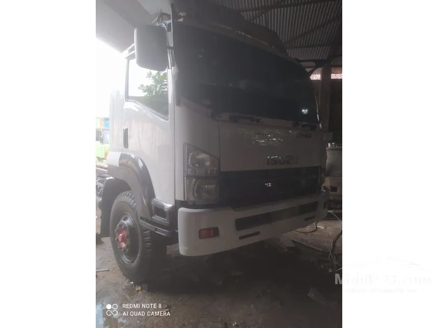 Jual Mobil Isuzu Giga 2013 FVM 34 Q 7.8 di Jawa Tengah Manual Trucks Putih Rp 390.000.000