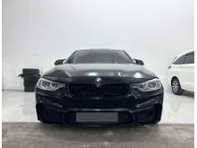 2012 BMW 335i 3.0 Coupe Sunroof Km low Seperti Baru