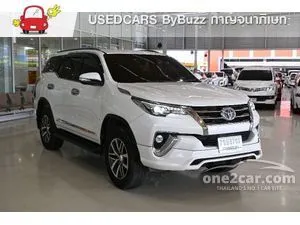 2015 Toyota FORTUNER 2.4 V SUV
