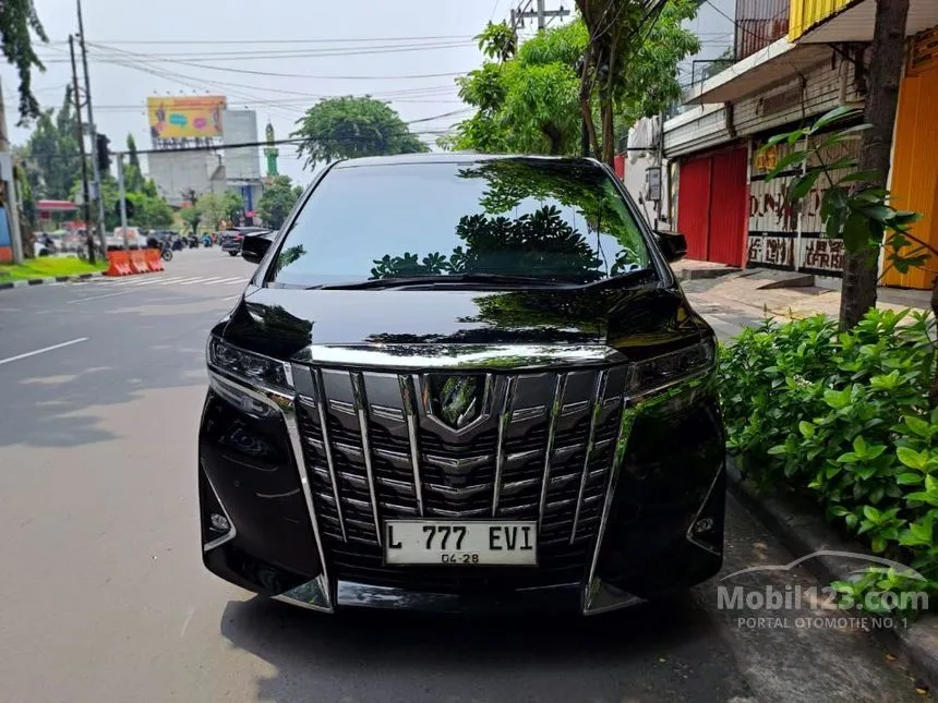 Jual Mobil Toyota Alphard 2022 G 2.5 di Jawa Timur Automatic Van Wagon Hitam Rp 1.100.000.000