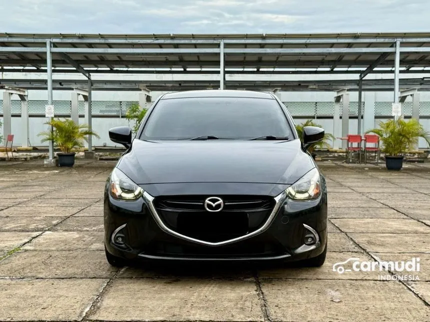 2017 Mazda 2 R Hatchback