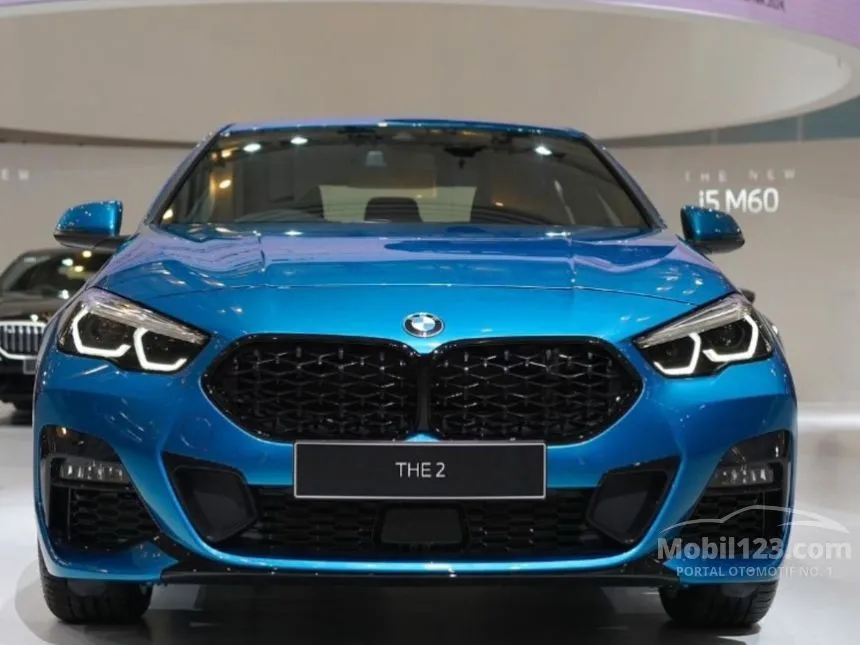 Jual Mobil BMW 218i 2024 M Sport 1.5 di DKI Jakarta Automatic Coupe Biru Rp 905.000.000