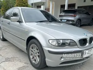 2003 BMW 318i 2.0 Sedan