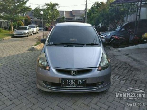 Honda Jazz  VTEC  Mobil  bekas  dijual  di Jakarta selatan Dki 