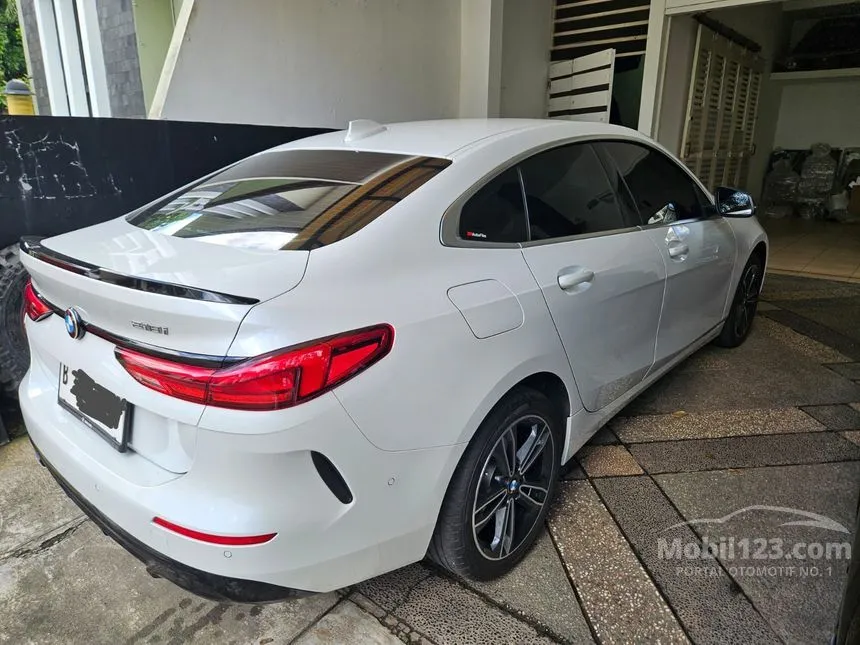 Jual Mobil BMW 218i 2022 Sport Line 1.5 di Banten Automatic Gran Coupe Putih Rp 560.000.000