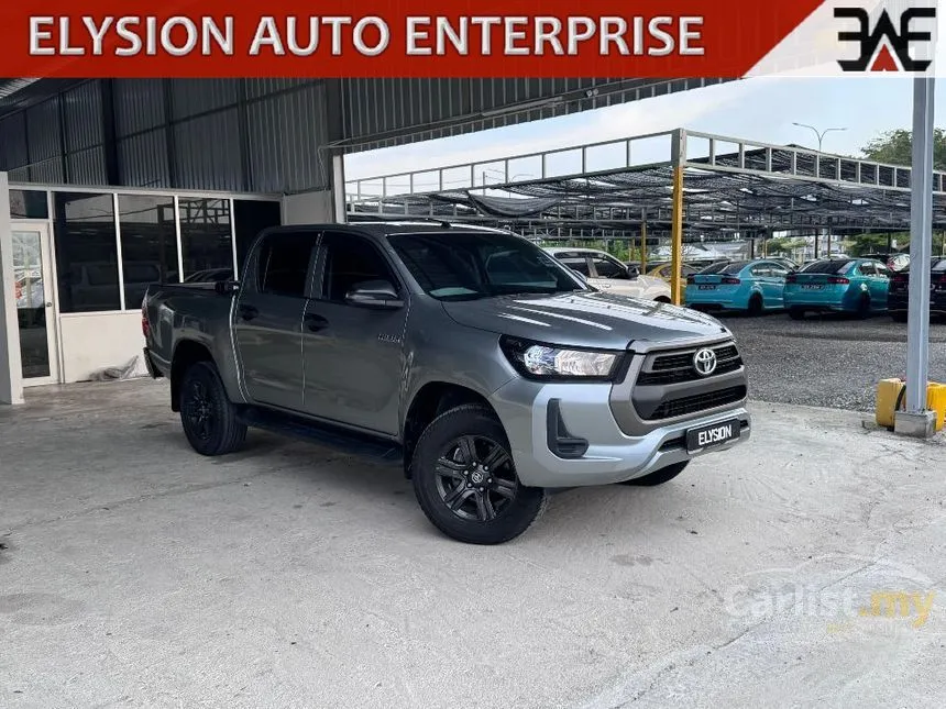 2020 Toyota Hilux E Dual Cab Pickup Truck