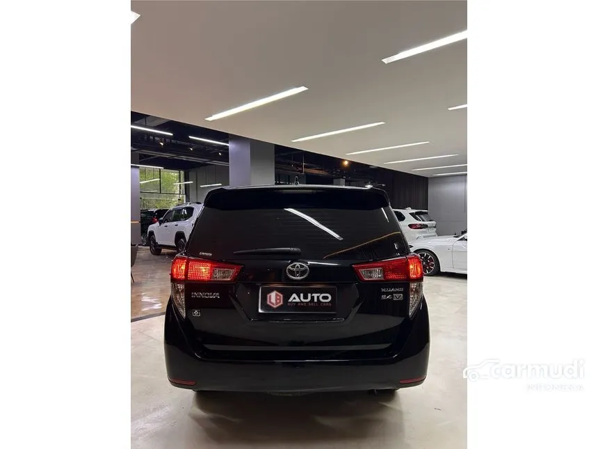 2021 Toyota Kijang Innova V MPV