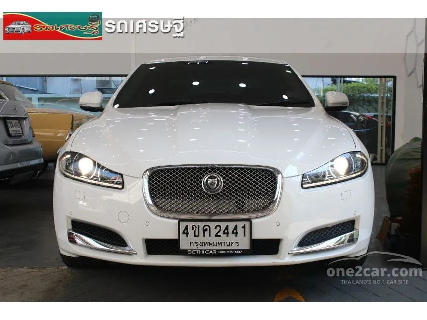 2012 Jaguar XF Sedan