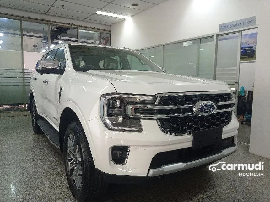 Jual Mobil Ford Everest 2024 Titanium 2.0 di Jawa Barat Automatic SUV Putih Rp 980.000.000