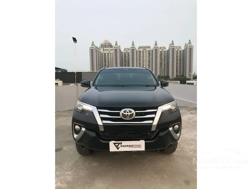 Jual Mobil Toyota Fortuner 2020 VRZ 2.4 di Banten Automatic SUV Hitam Rp 385.000.000