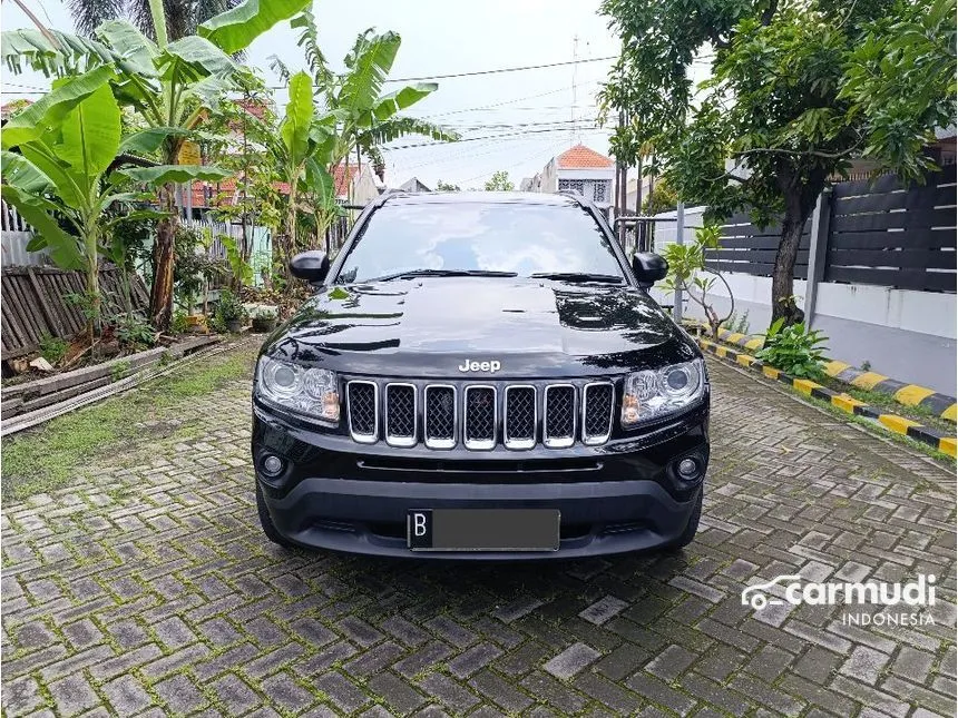 Jual Mobil Jeep Compass 2013 Limited 2.4 di Jawa Timur Automatic SUV Hitam Rp 225.000.000