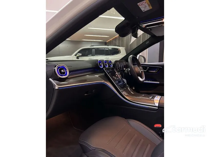 2023 Mercedes-Benz C300 AMG Line Sedan