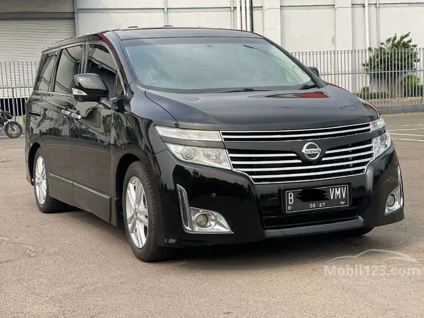 Jual Mobil Nissan Elgrand 2013 Highway Star 3.5 di DKI Jakarta Automatic MPV Hitam Rp 245.000.000