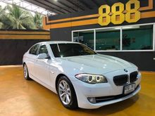 2012 BMW 520i 2.0 F10 (ปี 10-16) Sedan AT
