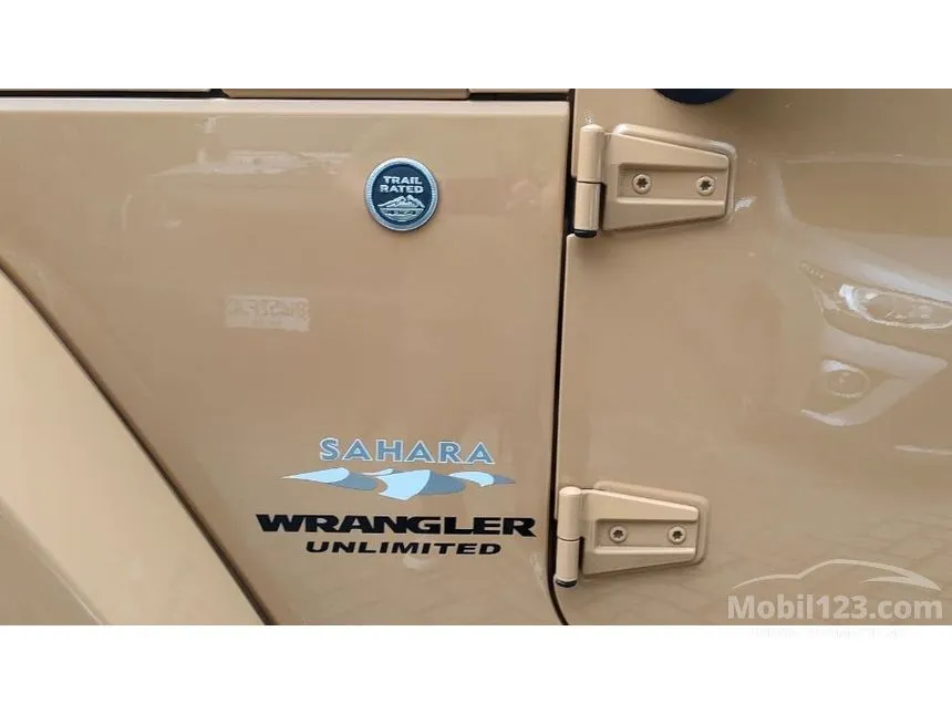 2014 Jeep Wrangler Sahara Unlimited 4 Door SUV