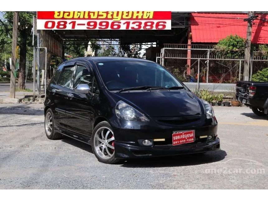 2005 Honda JAZZ E-V Hatchback
