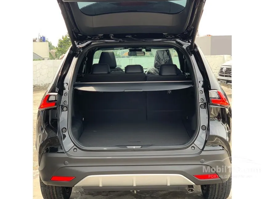 2026 Toyota Yaris Cross S with GR Parts Aero Pkg SUV