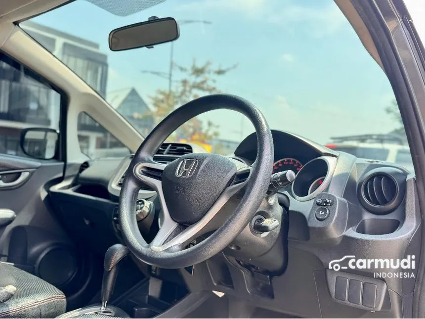 2013 Honda Jazz RS Hatchback