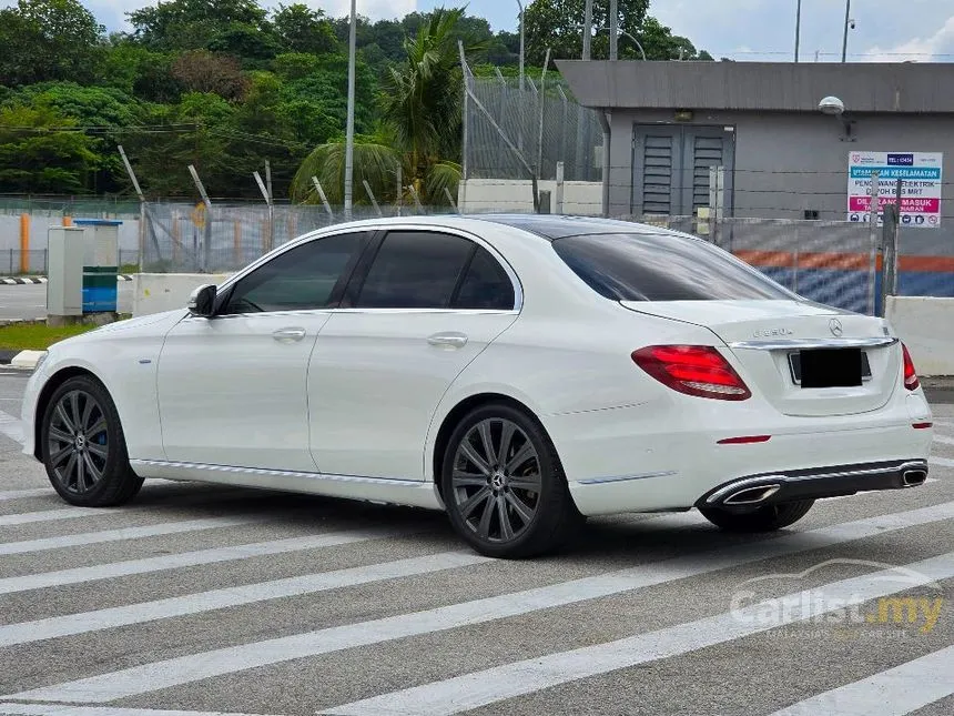 2017 Mercedes-Benz E350 e AMG Line Sedan