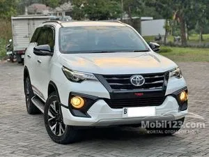 2018 Toyota Fortuner 2.4 VRZ TRD 4X2 SUV