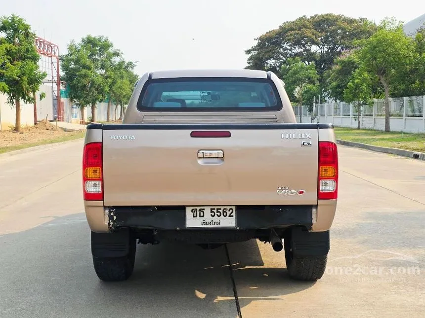 2005 Toyota HILUX VIGO G Double Cab Pickup