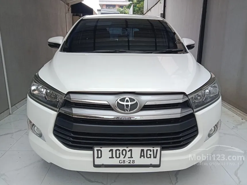 Jual Mobil Toyota Kijang Innova 2018 G 2.4 di Jawa Barat Automatic MPV Putih Rp 325.000.000