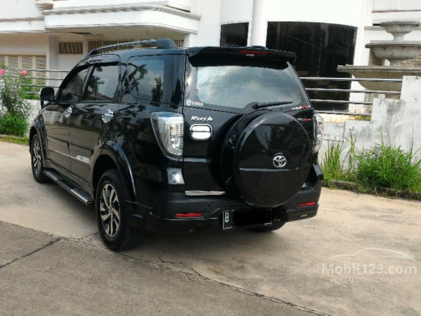 Jual Mobil  Toyota  Rush  2019 TRD Sportivo 1 5 di DKI 