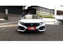 Honda Civic Turbo HB 1.5 E Cvt AT 2018 Putih - Tangan Pertama - Service Record - TDP 83 JUTA SAJA - BEST DEAL