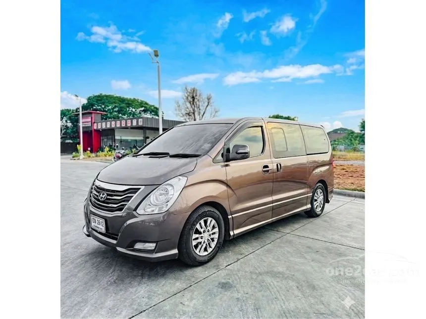 2015 Hyundai H-1 Deluxe Van