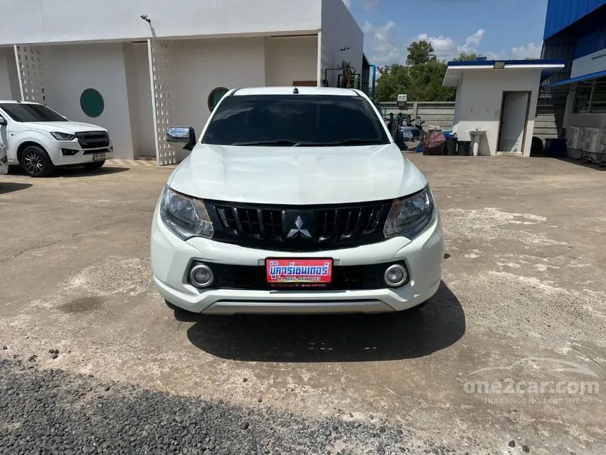 2019 Mitsubishi TRITON GLX Mega Cab Pickup
