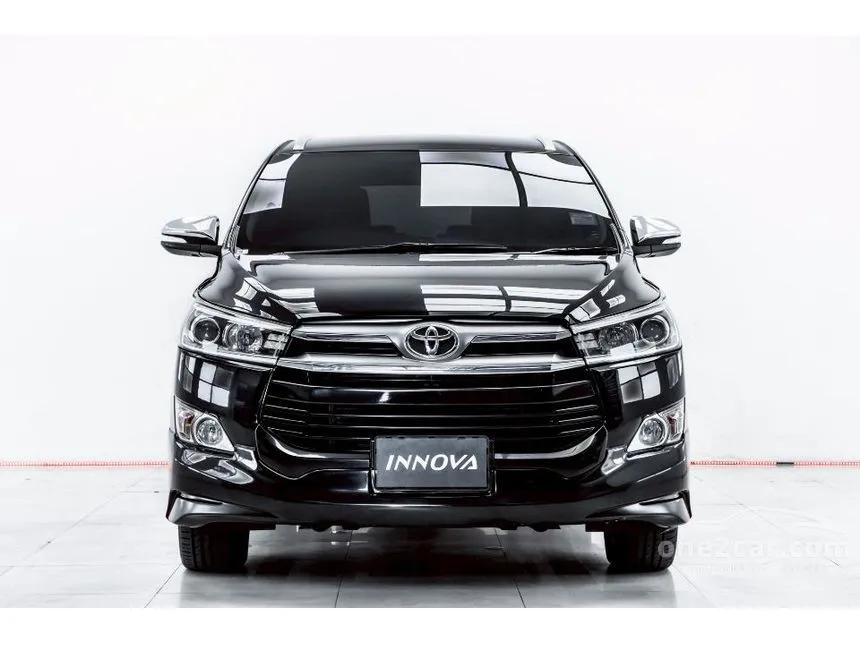 2017 Toyota INNOVA Crysta V Wagon