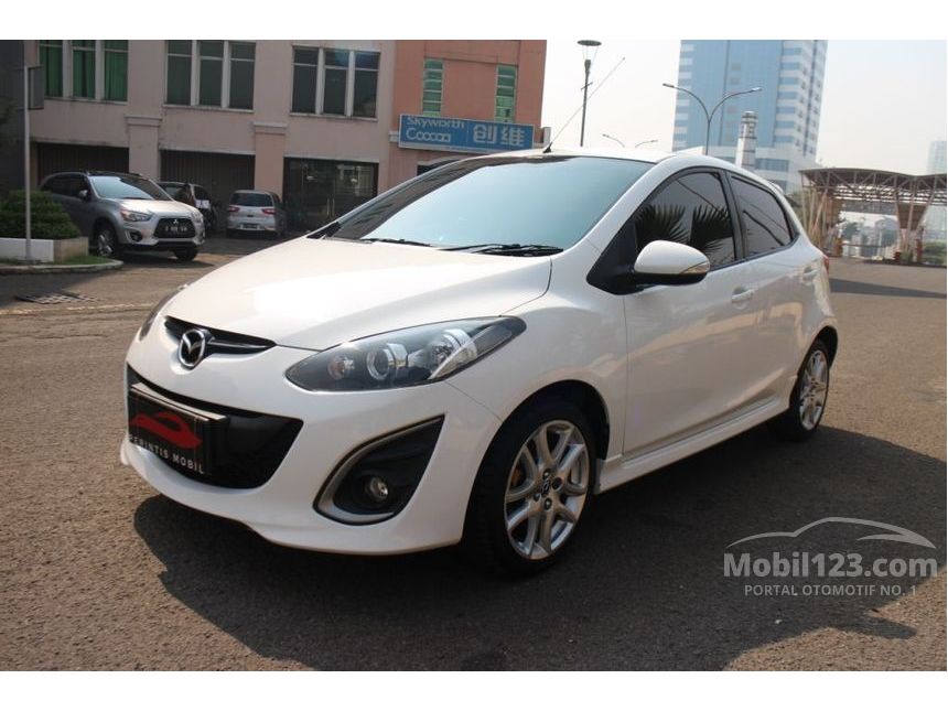 Jual Mobil Mazda 2 13 Rz 1 5 Di Dki Jakarta Automatic Hatchback Putih Rp 140 000 000 Mobil123 Com