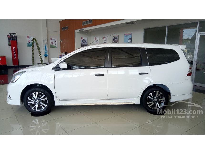 Jual Mobil Nissan Grand Livina 2018 Sv 1 5 Di Jawa Tengah Manual Mpv Putih Rp 203 100 000 5027345 Mobil123 Com