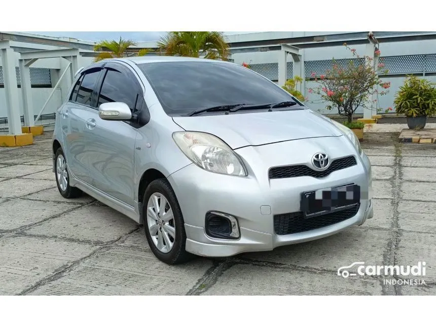 2012 Toyota Yaris E Hatchback