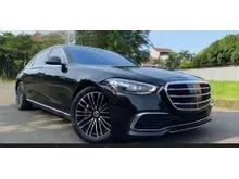 2023 Mercedes-Benz S450L 3.0 Luxury 4MATIC Sedan BLACK ON BLACK. LOW KM 4,xxx ONLY. ANTIK V223 MERCY S 450 L First Hand. CASH PRICE BEST DEAL NEGO