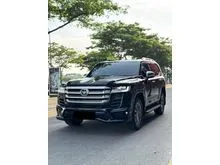 2023 Toyota Land Cruiser 3.3 300 VX-R SUV (Faktur 2024) Black on Black Odo 20 Rb (TERMURAH)