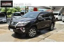 2015 Toyota Fortuner 2.4 (ปี 15-21) V SUV