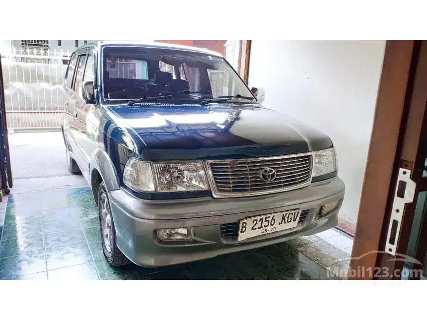 Jual Mobil Toyota Kijang 2000 Krista Long (Petrol) 2.4 di Jawa Barat Manual SUV Biru Rp 65.000.000
