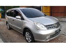 2009 Nissan Grand Livina 1.5 XV (kredit dibantu)