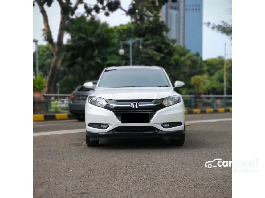 Jual Mobil Honda HR