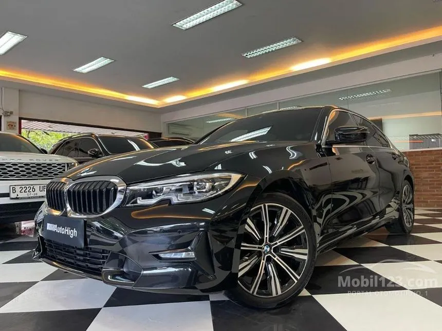 Jual Mobil BMW 320i 2022 M Sport 2.0 di DKI Jakarta Automatic Sedan Hitam Rp 660.000.000