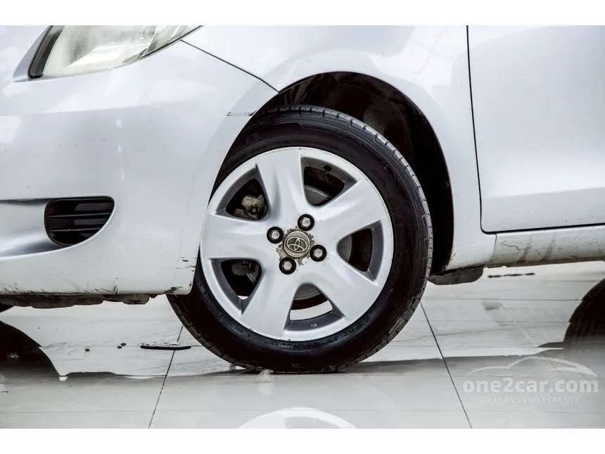 2007 Toyota YARIS E Hatchback