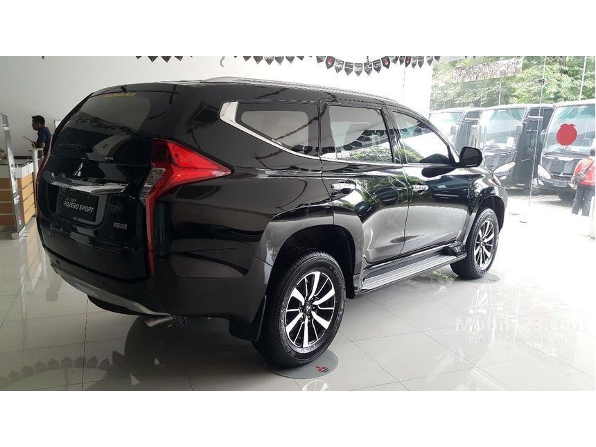 Jual Mobil  Mitsubishi Pajero Sport  2021  Exceed 2 5 di DKI 