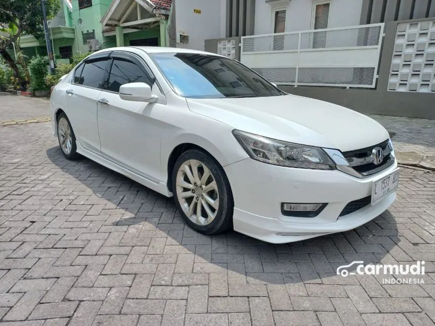 Jual Mobil Honda Accord 2013 VTi