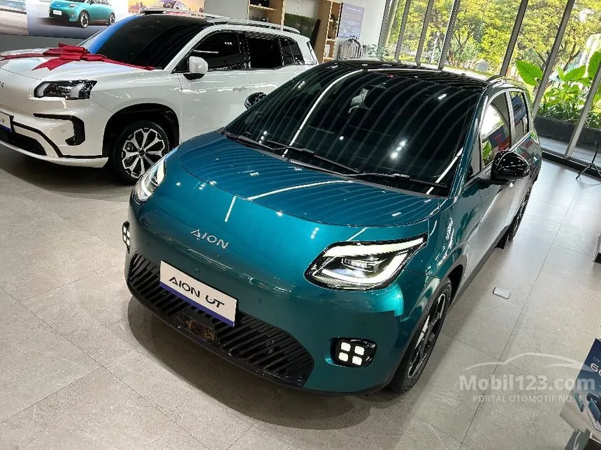2026 GAC AION UT Premium Hatchback