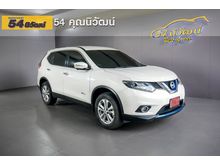 2017 Nissan X-Trail 2.0 (ปี 15-19) V Hybrid SUV AT