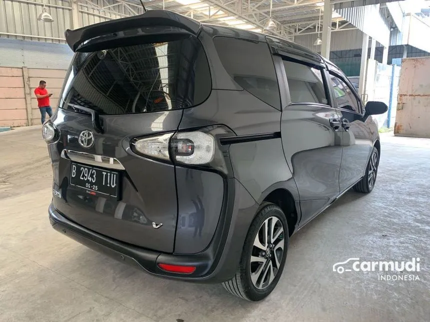 2020 Toyota Sienta V MPV