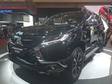 Promo Terbaik Bulan November Mitsubishi Pajero Sport 2,4 Dakar Rockford Fosgate SUV
