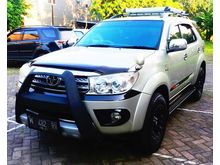 2009 Toyota Fortuner 2.5 G SUV + variasi