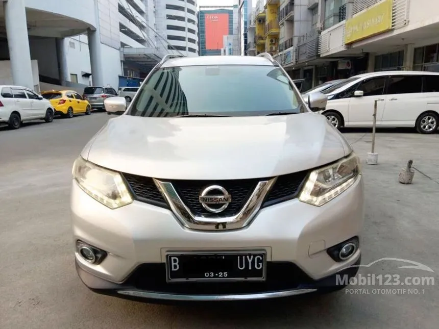 Jual Mobil Nissan X